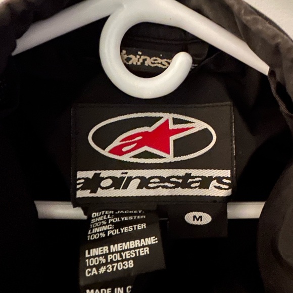 AlpineStars motorcycle jacket - Picture 2 of 4